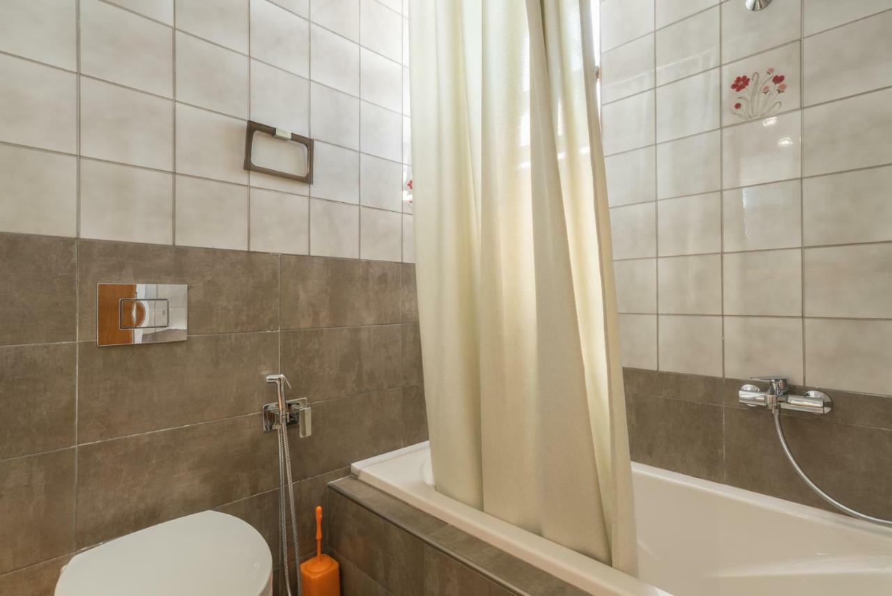 Studio di 22 m² in Appartamento con 1 bagno privato in zona Kalamata Esterno foto