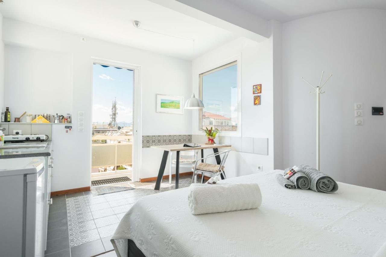 Studio di 22 m² in Appartamento con 1 bagno privato in zona Kalamata Esterno foto